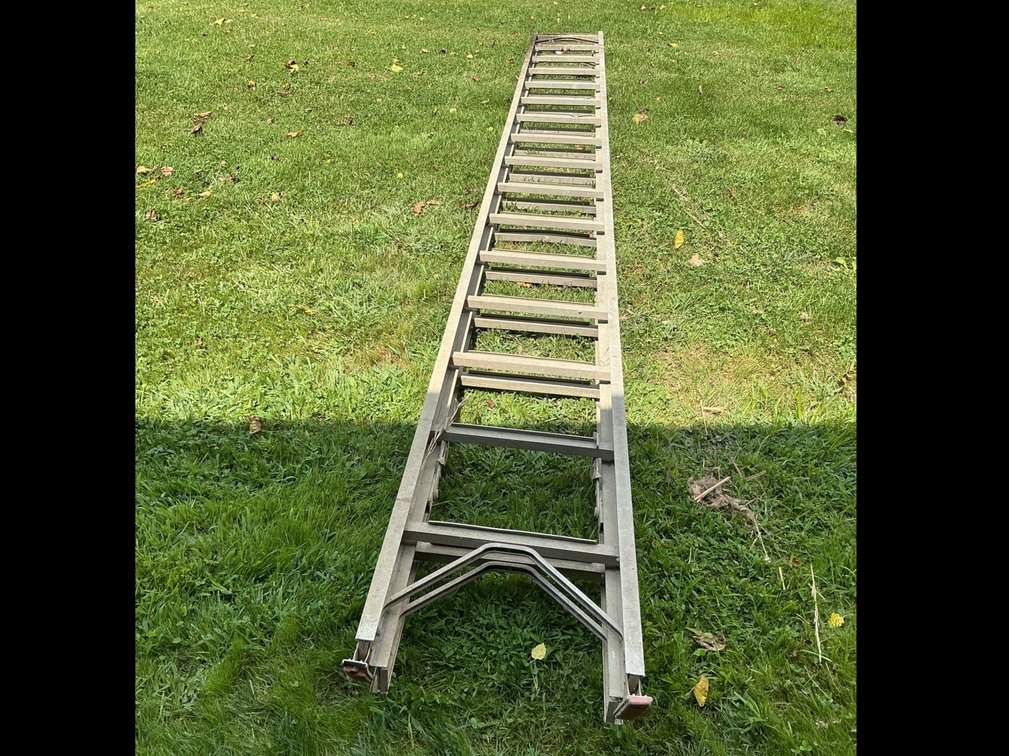 24 foot aluminum extension ladder