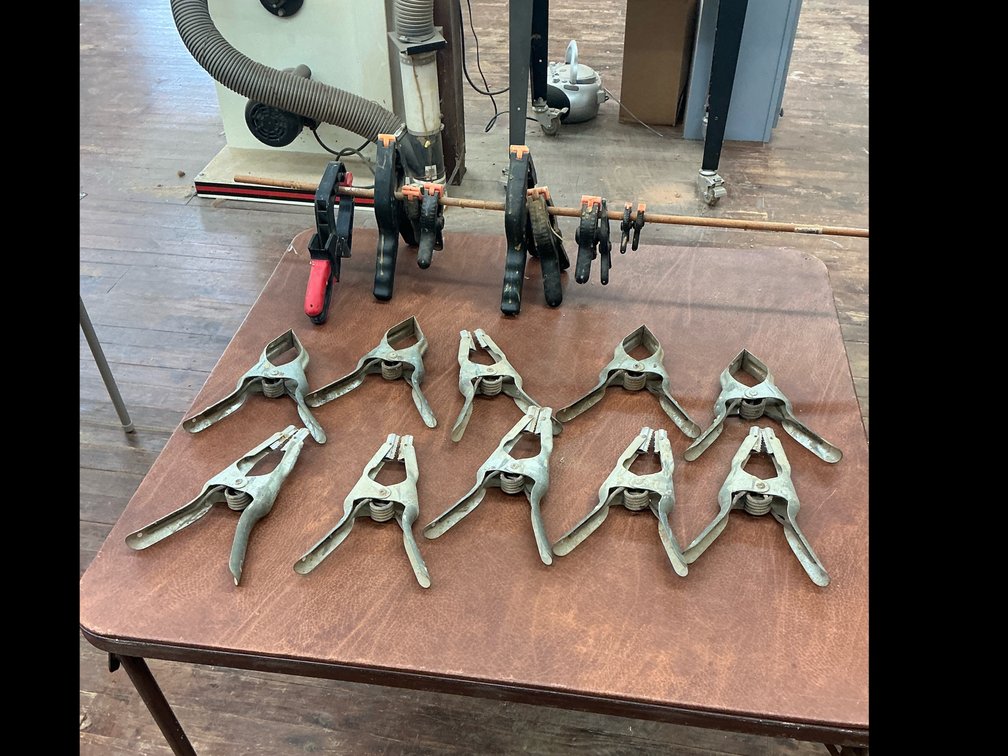 Hand clamps