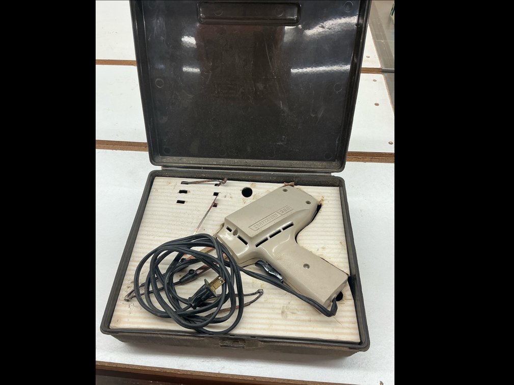 Solder gun