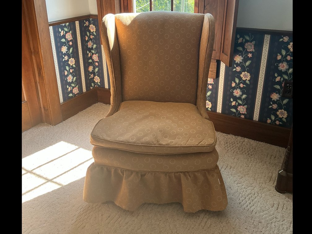 Slipper Chair 