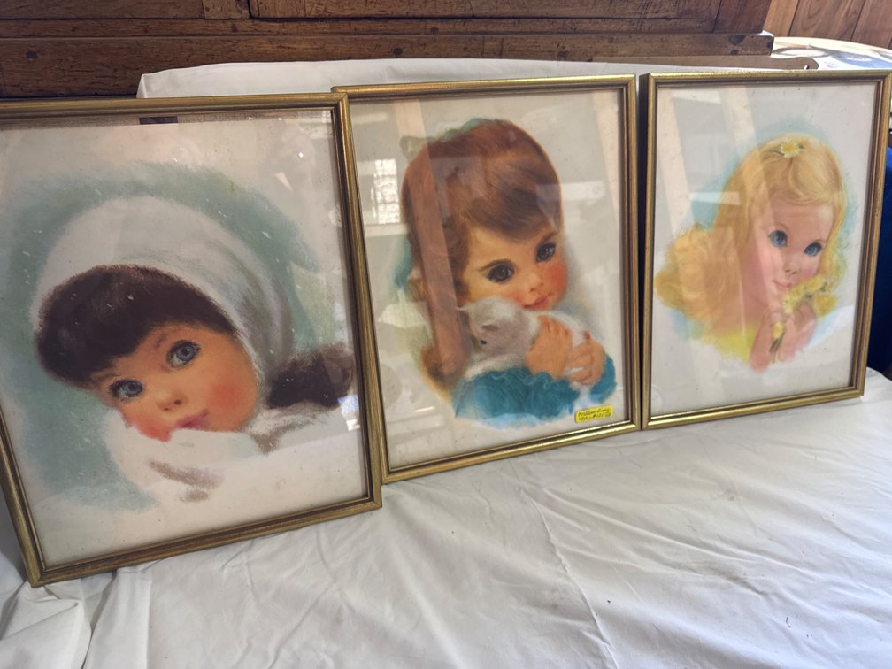 Framed Children's Portrait Prints in Gold-Tone Frames (3)