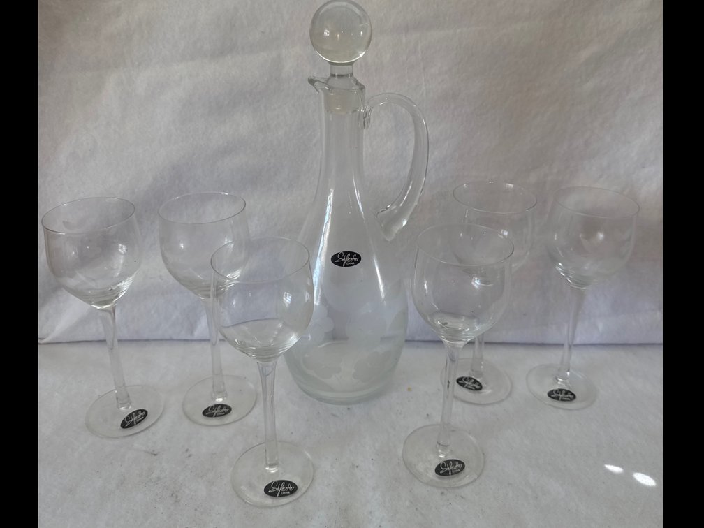 Stylesetter Frosted Floral Glass Decanter and Stemmed Glasses, Set of 7