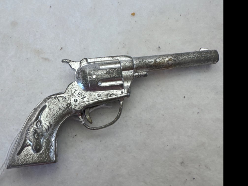 TEX Cast Metal Toy Revolver