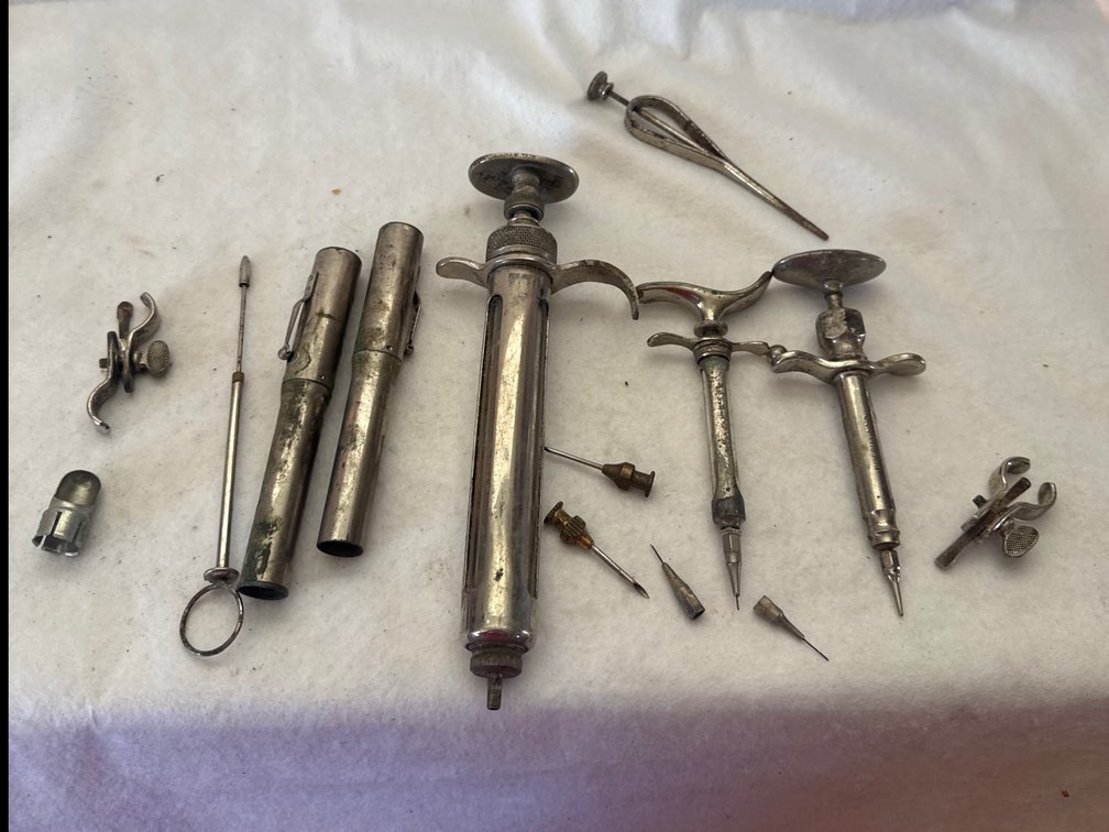 Nickel-Plated Metal Medical and Veterinary Instruments