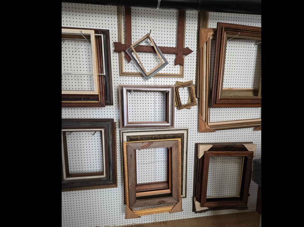 Picture Frames and Moulding Strips