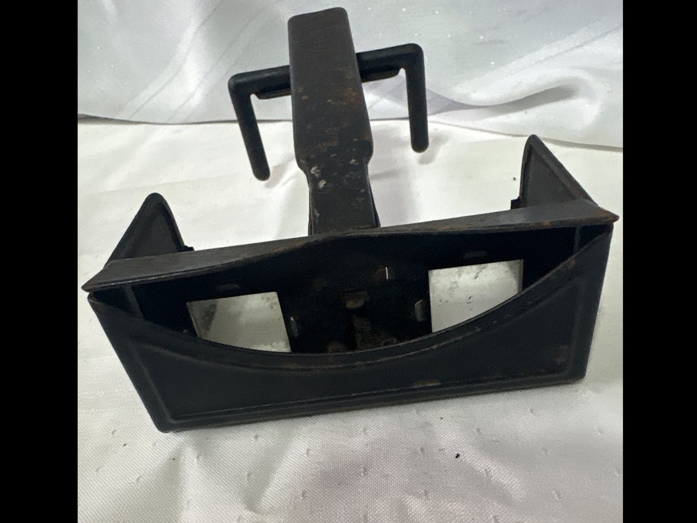 Metal Stereoscope Viewers and Bracket Mount