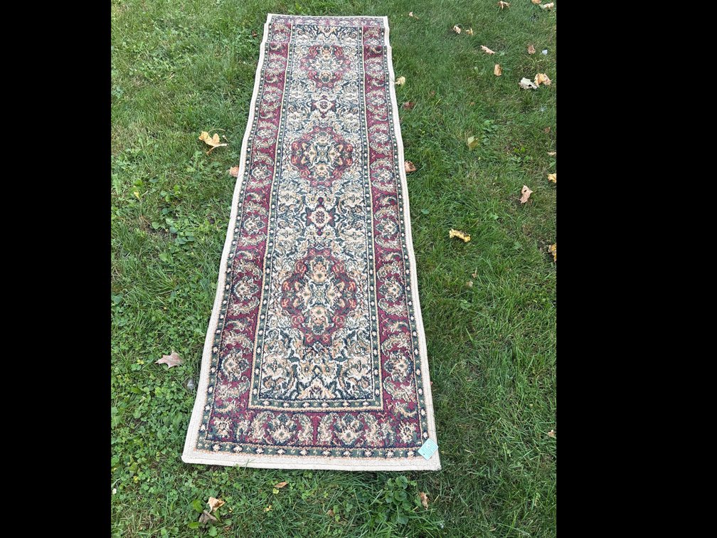 American Legend Traditional Medallion Pattern Runner Rug, 24" x 96"