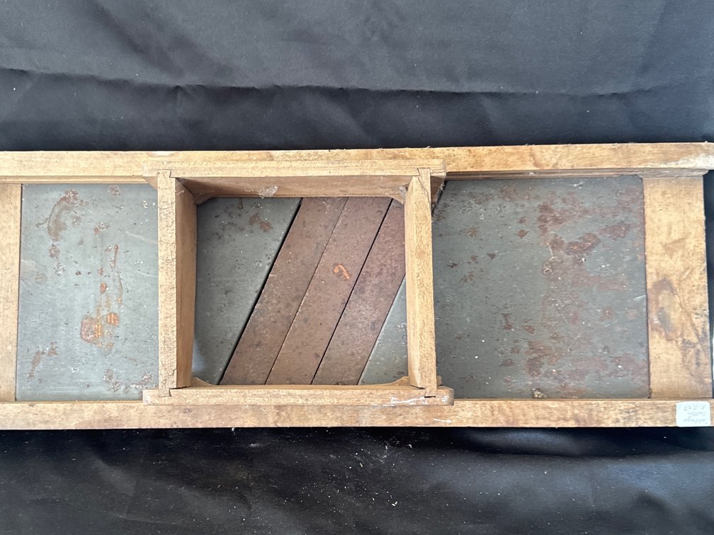 Tucker & Dorsey Mfg. Co. Wooden Cabbage Slicer