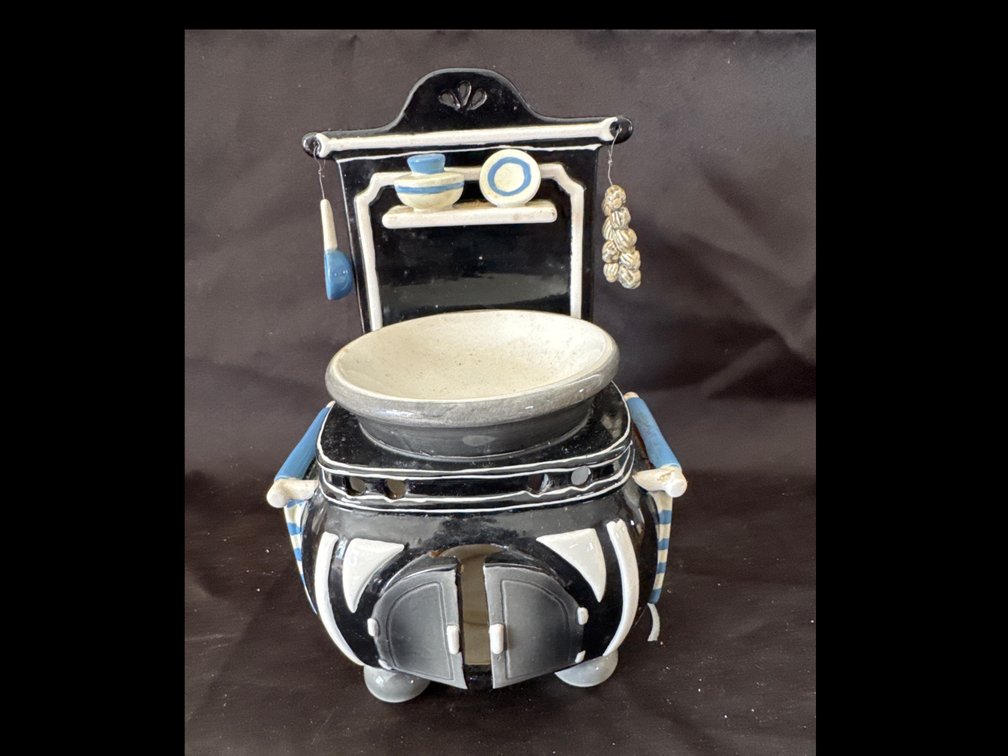 Ceramic Cookstove-Form Wax or Oil Warmer