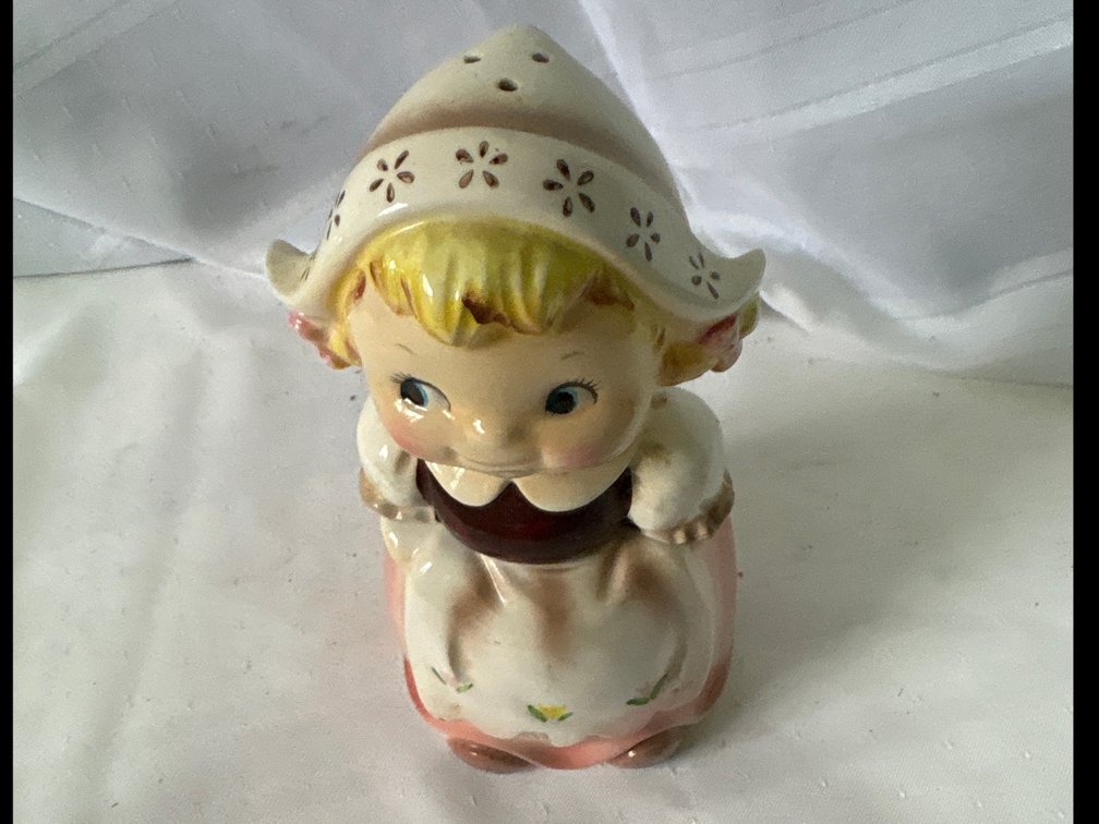 Enesco Ceramic Figural Salt and Pepper Shakers (2)