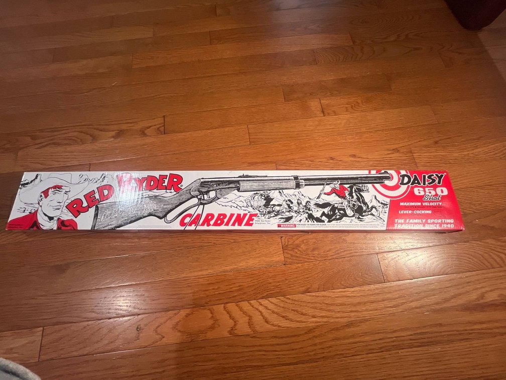 Daisy Red Ryder 650 Shot Lever-Action BB Gun in Original Box