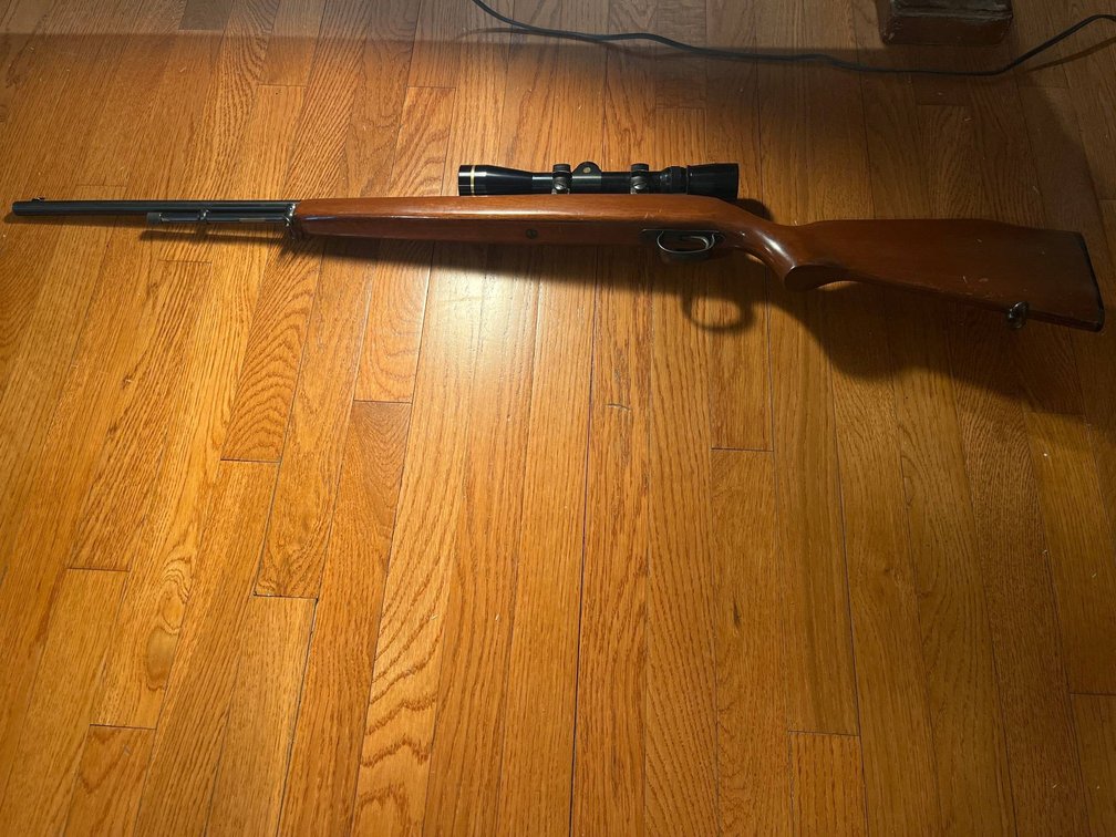 Remington Model 582 .22 Rifle with Leopold VARI-XIII Scope