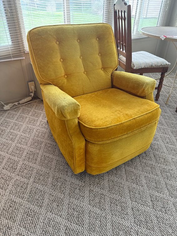 Yellow Mid-Century Recliner Chair With Tufted Back