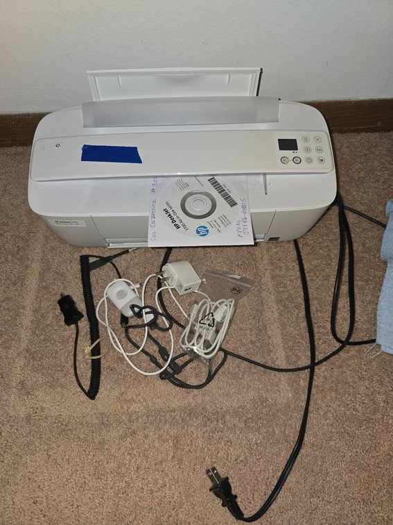 HP DeskJet 3752 All-in-One Printer with Accessories