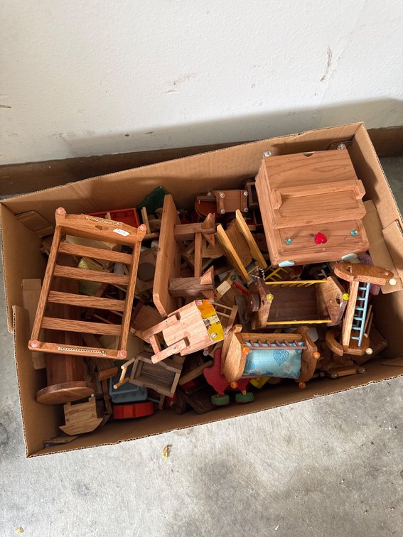 Wooden Dollhouse Furniture