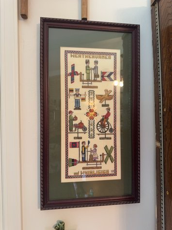 Image for Vintage Collectibles, McCoy Pottery, Antiques, Artwork & More – Fayetteville Online Estate Sale