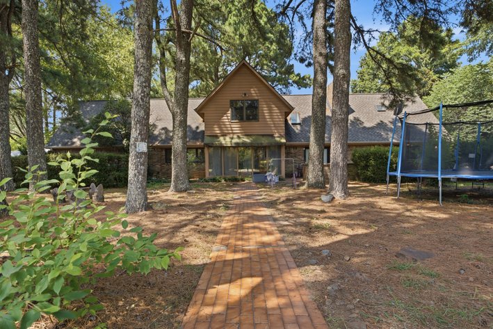 Image for 2414 N Sherwood Lane, Fayetteville, AR