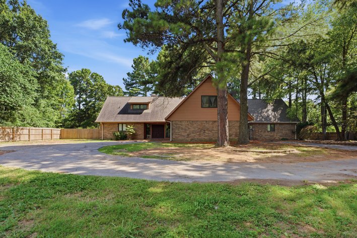 Image for 2414 N Sherwood Lane, Fayetteville, AR