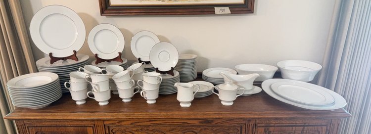 Image for Bella Vista Estate Auction - Antiques, Quilts, Furniture, Glassware and Collectible