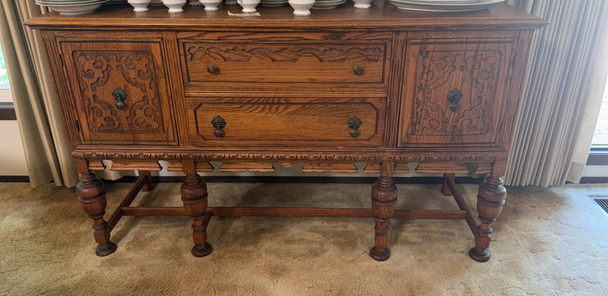 Image for Bella Vista Estate Auction - Antiques, Quilts, Furniture, Glassware and Collectible