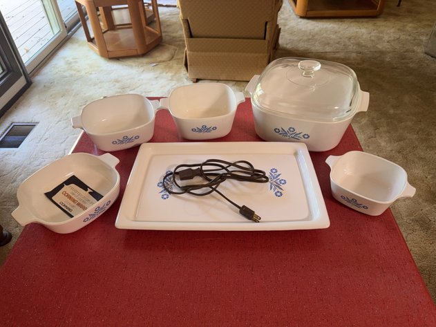 Image for Bella Vista Estate Auction - Antiques, Quilts, Furniture, Glassware and Collectible