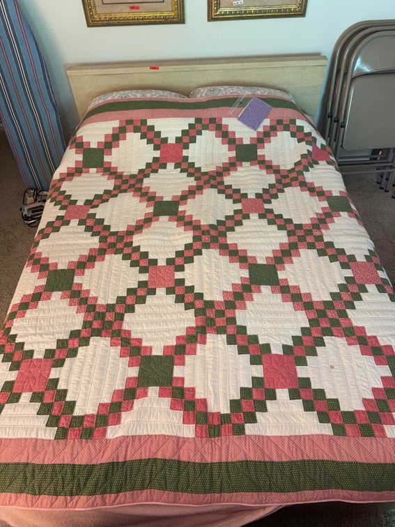 Image for Bella Vista Estate Auction - Antiques, Quilts, Furniture, Glassware and Collectible
