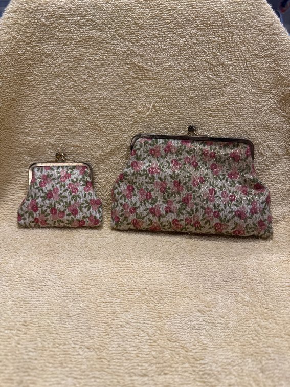 Vintage Tapestry Kiss-Lock Coin Purses