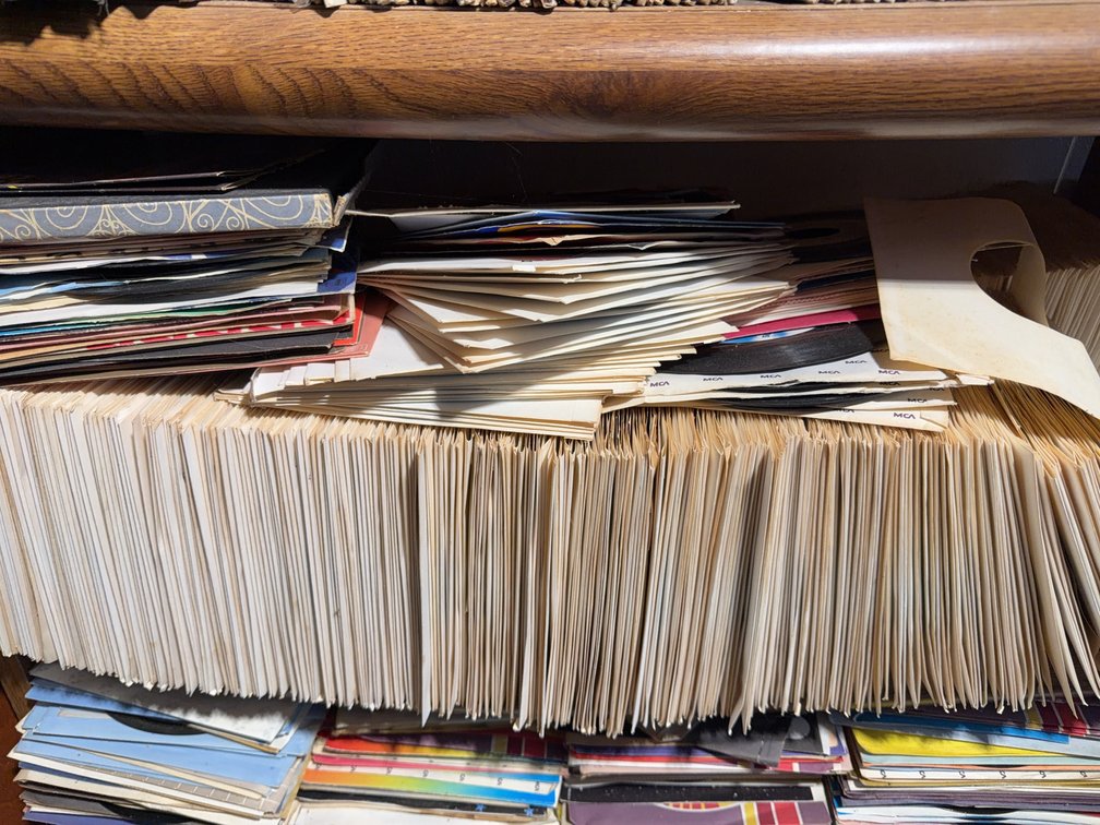 200+ vinyl 45 records , Double Stacked Shelf Assortment