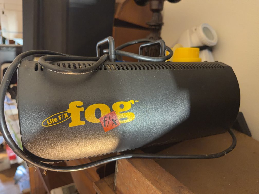 Lite F/X Fog F/X Model 1741 Smoke Machine 700W 120V