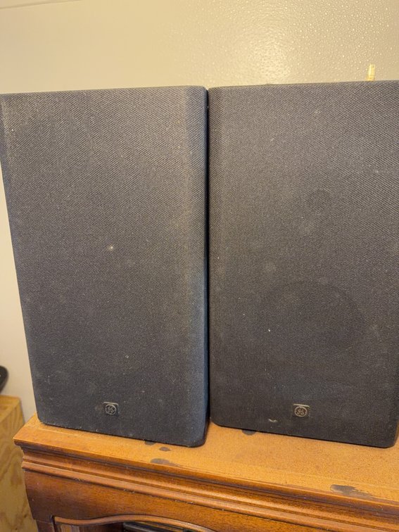 Model 11-6027A Speakers, 8 Ohm, 9W Max, Made in China