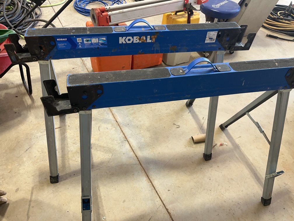Kobalt 43-Inch Fixed-Leg Metal Sawhorses