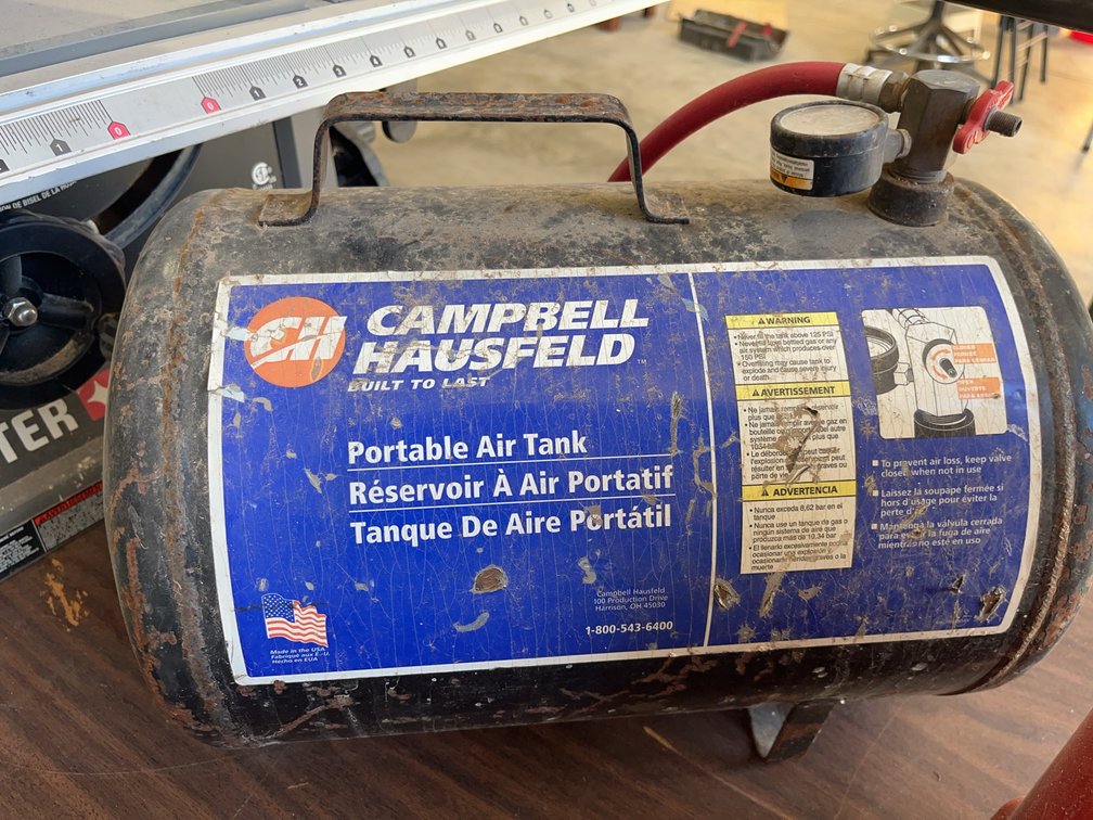 Campbell Hausfeld Portable Air Tank with Pressure Gauge and Hose
