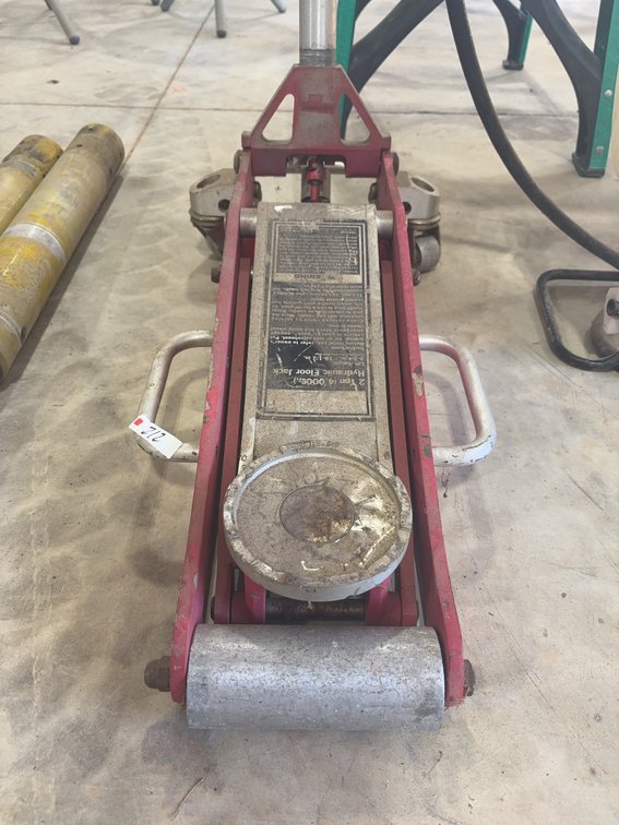 Craftsman 2-Ton Hydraulic Floor Jack Aluminum Red With Handle