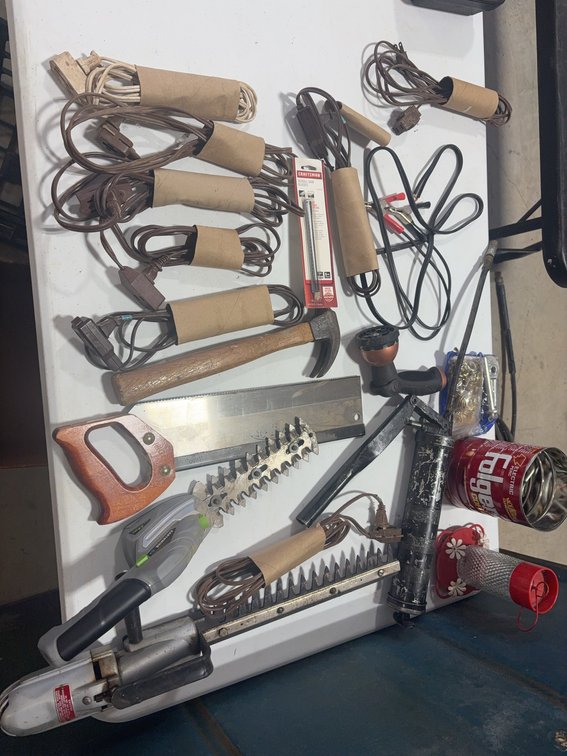 Hand Tools, Extension Cords, Hedge Trimmer, Flashlight