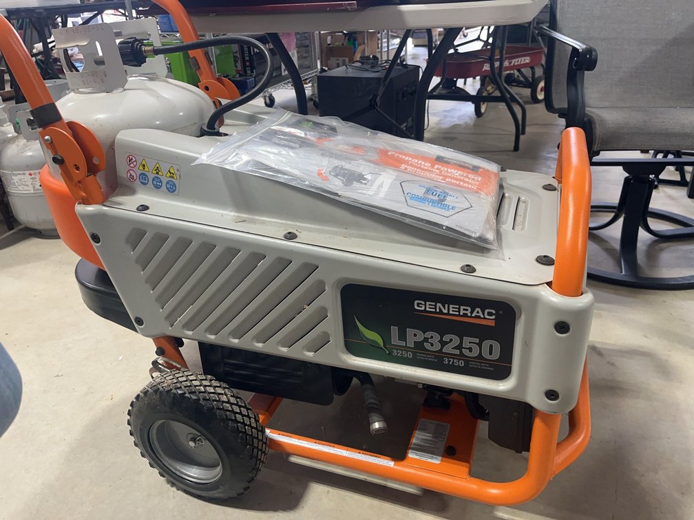 Generac LP3250 Propane Powered Portable Generator 3250 Running Watts 3750 Starting Watts