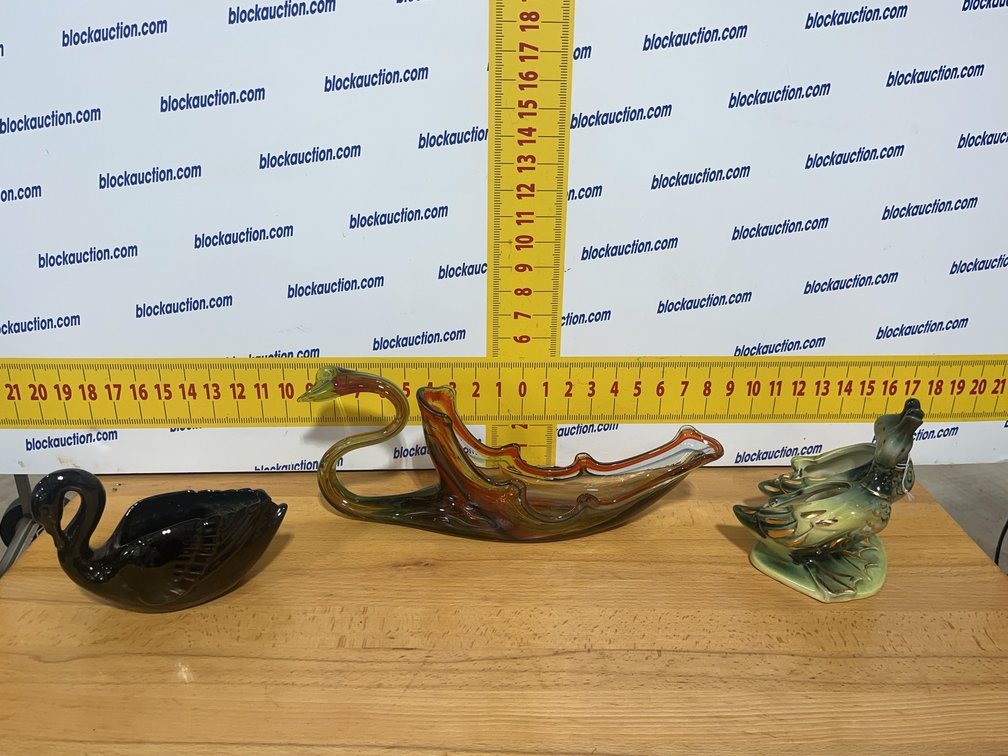 3 Ceramic and Glass duck Figurines Including Hull USA and Marked Black Swan