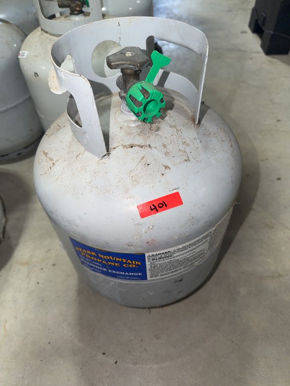 Full 15lb Propane Bottle with Valve Guard and Exchange Tag
