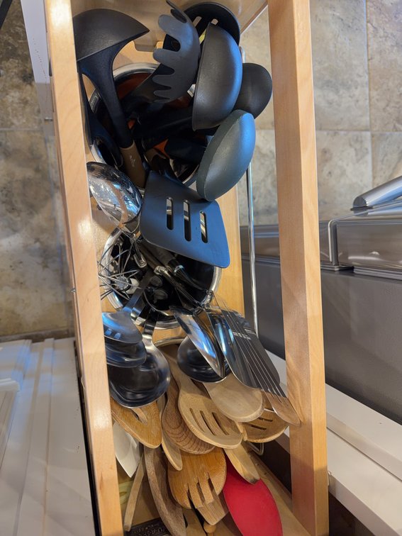 Kitchen Utensils Wood, Metal, Plastic, 20+ Pieces