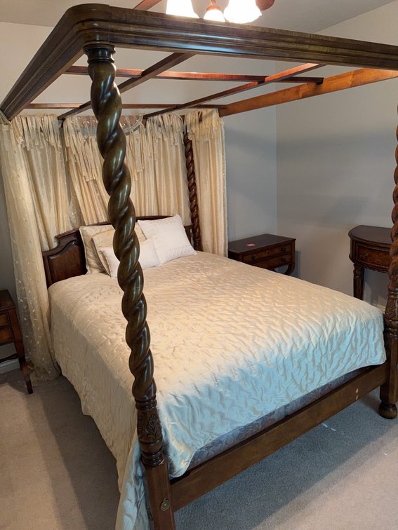 Queen Size Four-Poster Canopy Bed With Carved Headboard, Curtains, and Sealy Mattress