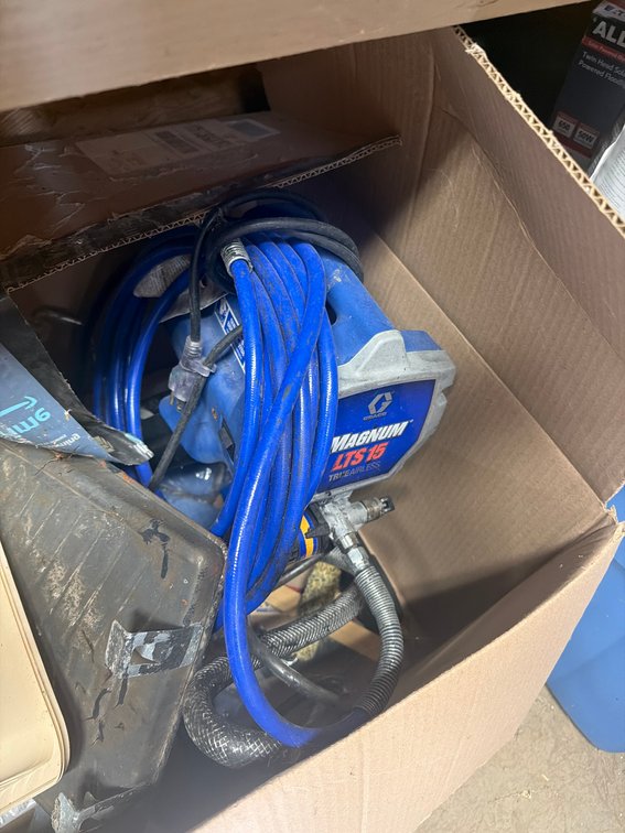 Graco Magnum LTS 15 TrueAirless Paint Sprayer With Hose
