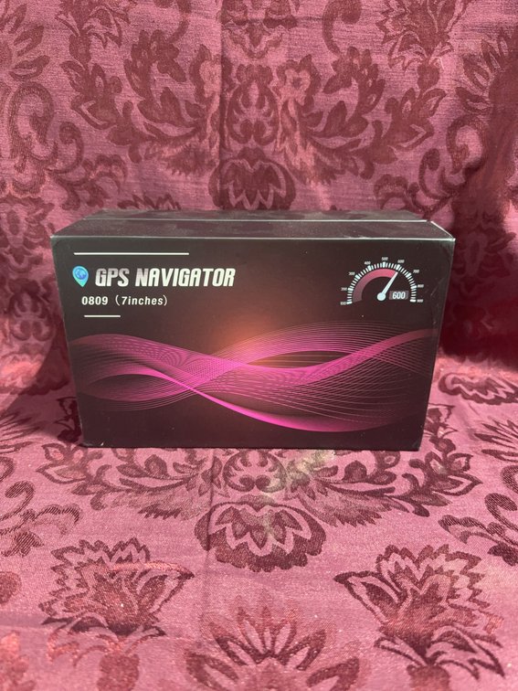 GPS Navigator 0809 with 7-Inch Screen, Boxed with Accessories