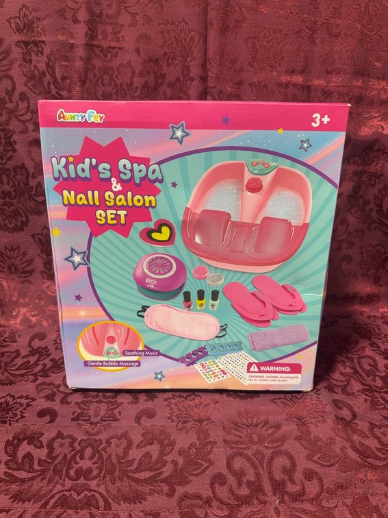 Auntytoy Kid's Spa & Nail Salon Set With Accessories, Ages 3+