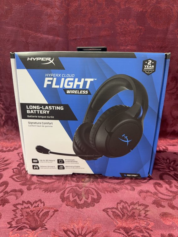 HyperX Cloud Flight Wireless Gaming Headset, 2-Year Warranty, Up to 30 Hours Battery