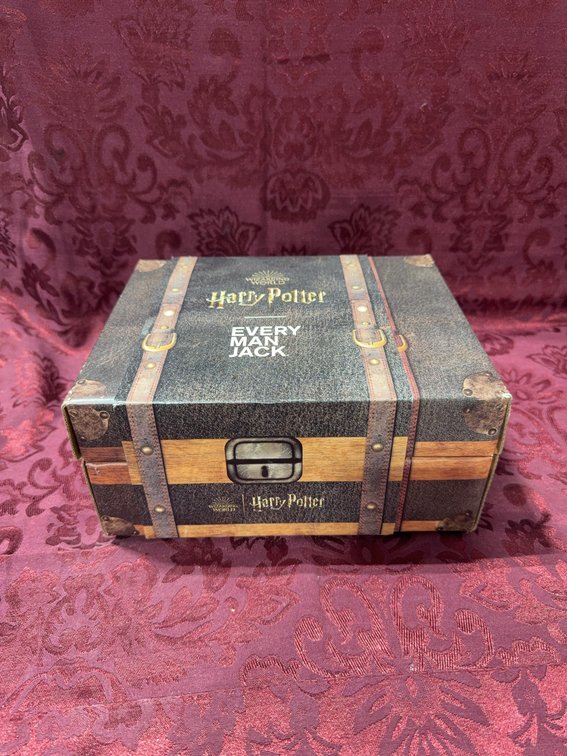 Harry Potter Every Man Jack Collector's Gift Set With Four Scents body wash In Trunk Box