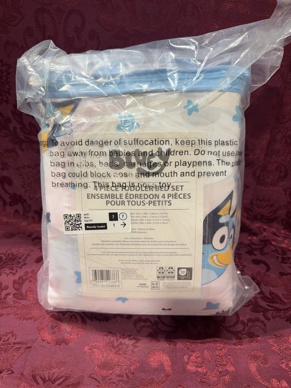 Bluey 4-Piece Toddler Bedding Set, Polyester, Comforter 42x58in, Sheet, Pillowcase