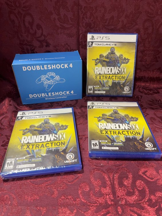 3 PS5 Tom Clancy's Rainbow Six Extraction Games & Doubleshock 4 Wireless Controller