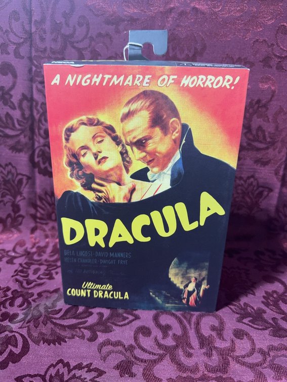 NECA Universal Monsters Dracula Bela Lugosi Action Figure in Original Box
