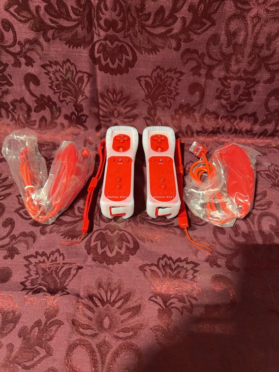 Pair Motion 2-in-1 Wii Remote Controllers With Red Nunchuks and Wrist Straps