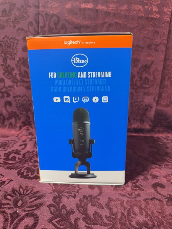 Blue Yeti Multi-Pattern USB Microphone by Logitech, Black, with Original Box