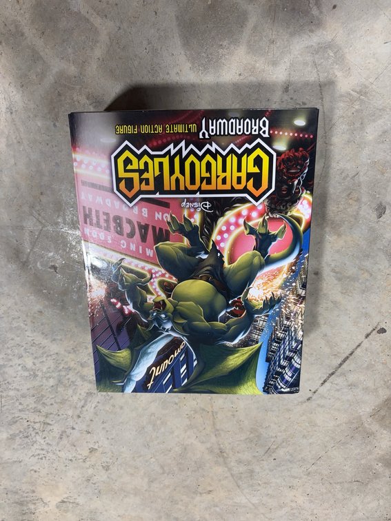 NECA Gargoyles Broadway Ultimate Action Figure in Box Disney Licensed